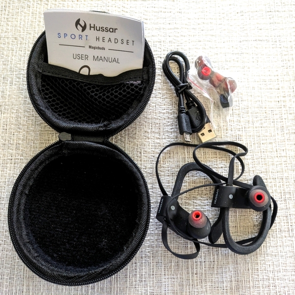 ❤️3for$20❤️ NWOT Hussar Sport Magicbuds Headset - wireless & rechargeable - Picture 1 of 9